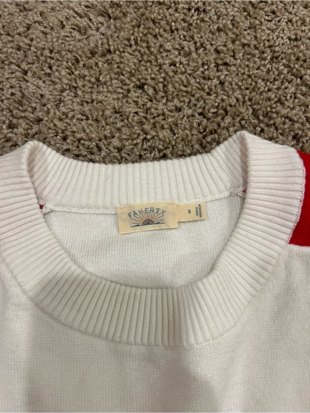 Faherty White and Red Colorblock Crewneck Sweater - Picture 2 of 4